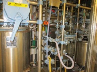 buchiglasuster-63-liter-distillation-plant