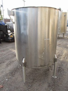 PERMA-SAN 465 GALLON STAINLESS STEEL TANK PERMA-SAN 465 GALLON STAINLESS STEEL TANK